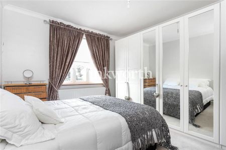 3 bedroom semi-detached house to rent - Photo 5