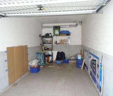 - Sint-Niklaas – Rustig gelegen appartement met 2 slaapkamers, terr... - Photo 3