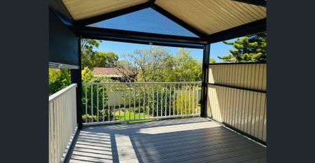 Stone's throw from Geographe Bay! - Photo 4