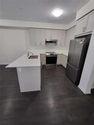 For Lease - 21 Purple Sage Drive, Brampton, Ontario - Photo 3