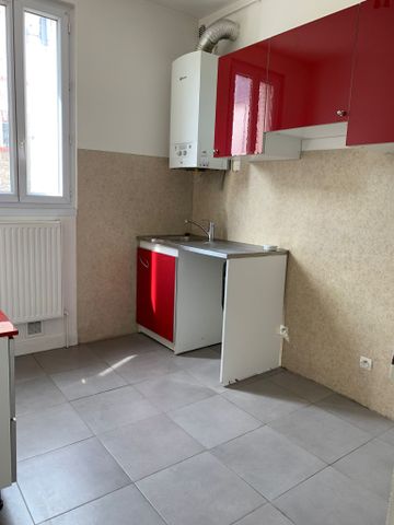 Location Appartement 2 pièces 40m² VILLEMOMBLE 93250 - Photo 2