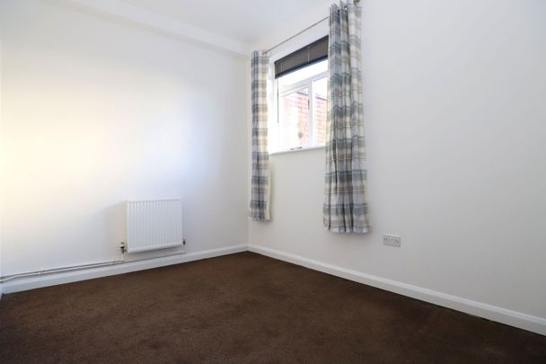 Dundee Lane, Ramsbottom - Photo 1