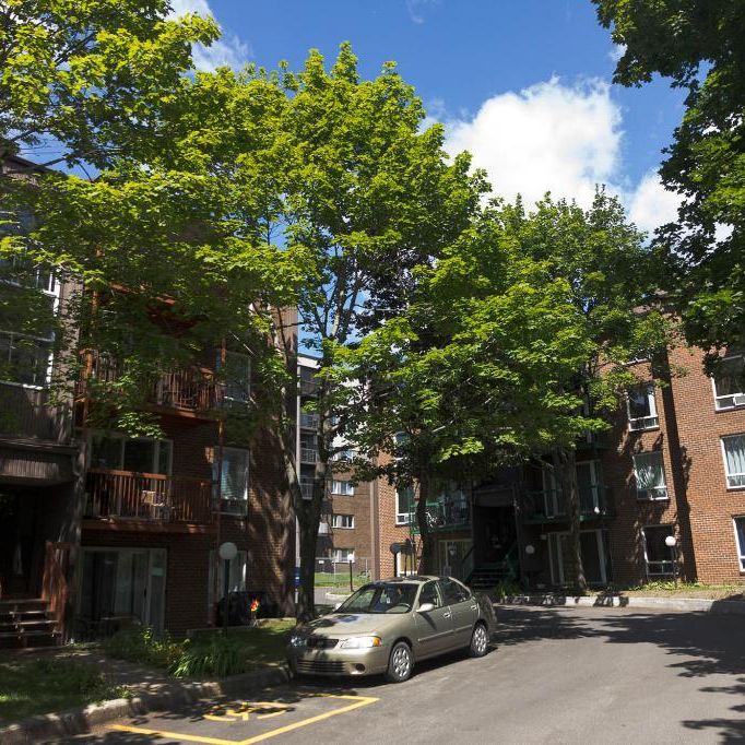 4 1/2 Charlesbourg - Henri-Bourassa - Place Gilbert- décembre - Photo 1