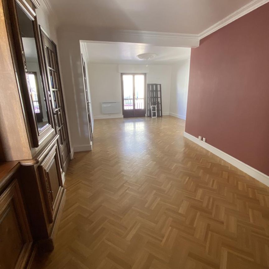 T3 au 1er étage en centre ville - Photo 1