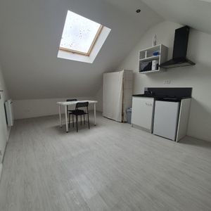 Location Appartement 1 pièce 13m² CAMBRAI 59400 - Photo 2