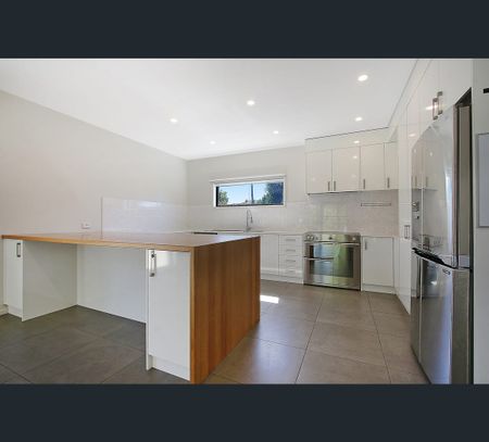 1/13 Tower Street, Wodonga, Vic 3690 - Photo 2