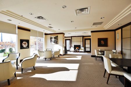 For Lease - 18 Harding Boulevard Unit# 211, Richmond Hill, Ontario - Photo 4
