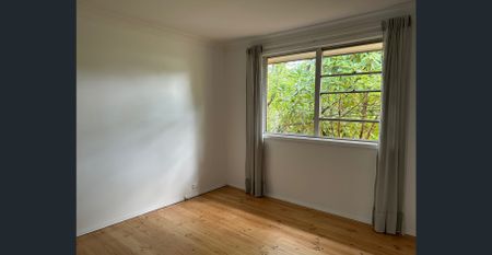 Great Location - Photo 3