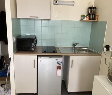 Location Appartement 1 pièce 27m² BLOIS 41000 - Photo 2