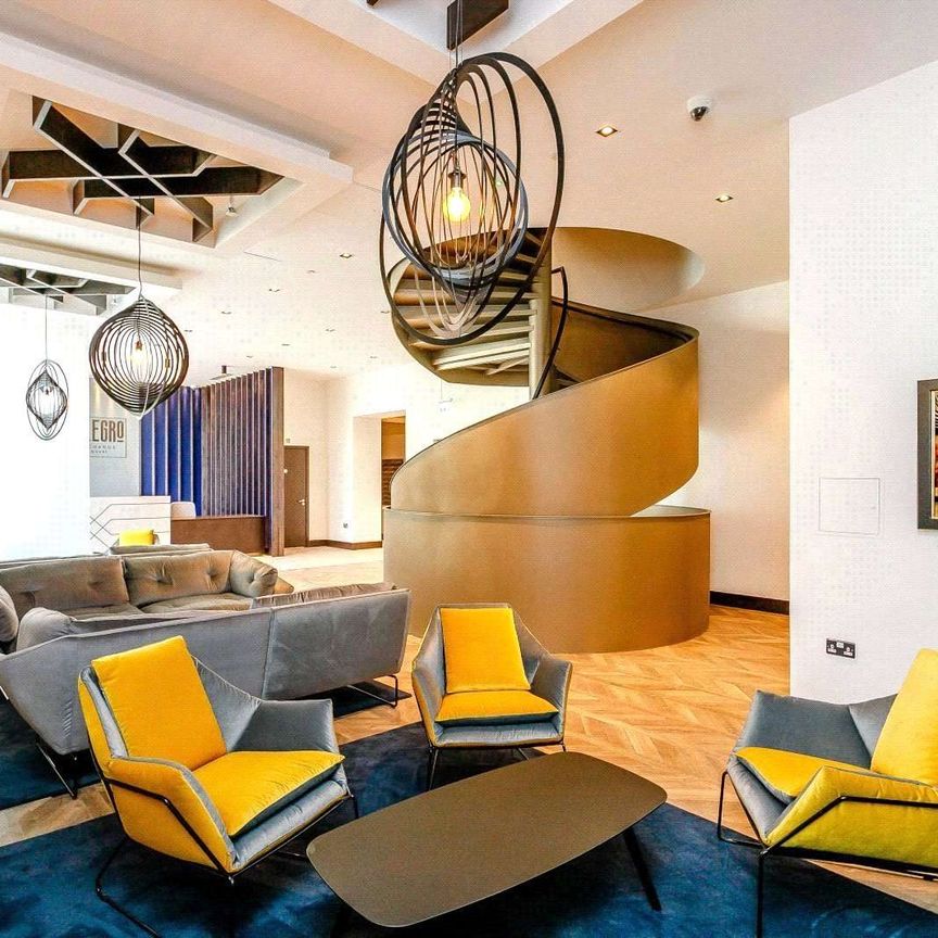 AVAILABLE NOV 6TH | PRIME LOCATION | ONE BEDROOM APARTMENT AT ALLEGRO LIVING | 24-HOUR CONCIERGE | RESIDENTS GYM - Photo 1