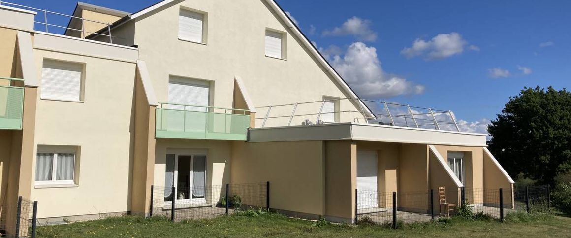 RUGLES - T4 de 83 m² - Photo 1