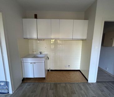 Location Appartement 2 pièces 33m² JACOB BELLECOMBETTE 73000 - Photo 4