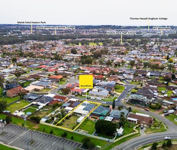Welcome to 8 Spoonbill Street, Hinchinbrook! - Photo 2