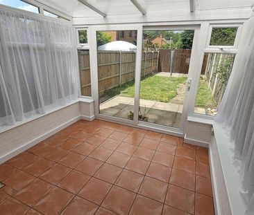 2 bedroom terraced house to rent - Photo 2