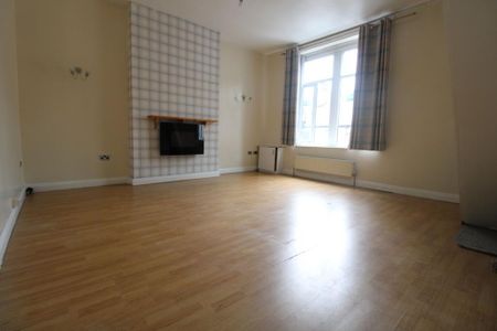 3 bedroom apartment to rent - Photo 5
