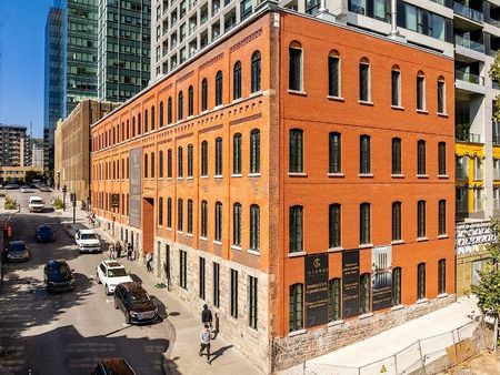 1001 Lucien-L'Allier, Montréal, QC - Photo 3