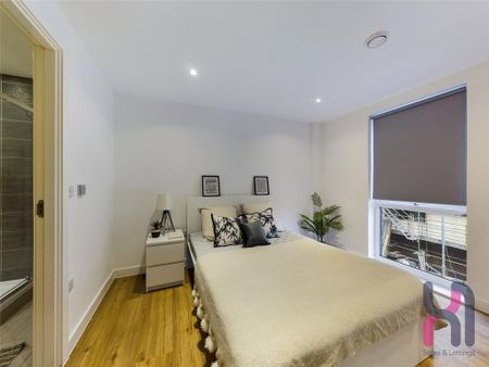 2 bedroom flat to rent - Photo 3