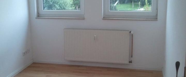 Dachgeschosswohnung in zentraler Lage zu vermieten - Photo 1