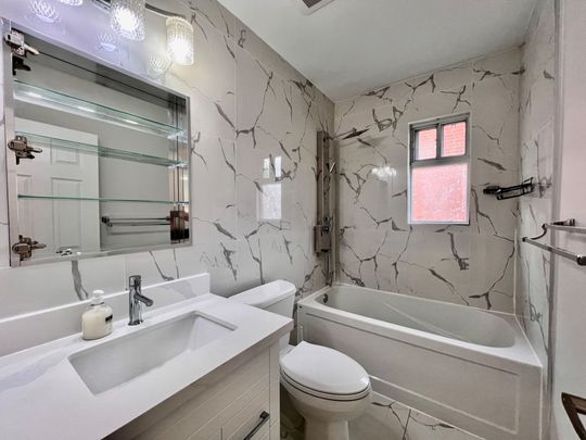 For Lease - 2 Harris Park Drive Unit# Main, Toronto, Ontario - Photo 1