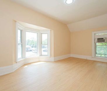 For Lease - 820 Colborne Street, Brantford, Ontario - Photo 3