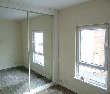 28 Dewey Street, Belfast, BT13 3GT - Photo 4