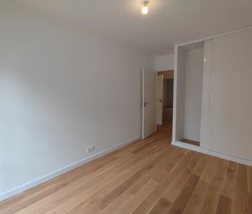 Location Appartement 3 pièces 73m² ST MAUR DES FOSSES 94100 - Photo 4