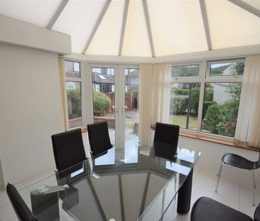 7 Bed Student Property - close to UWE - Photo 2