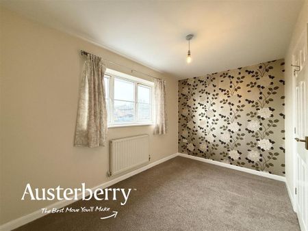 2 bedroom semi-detached house to rent - Photo 2