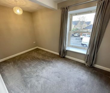 Roberttown Lane, Roberttown, Liversedge, WF15 - Photo 2