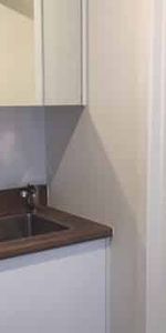 RENT REBATED FIRST 4 WEEKS! Love the Location! - Photo 3