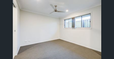 Perfect Family Home With Extra Space! - Photo 5