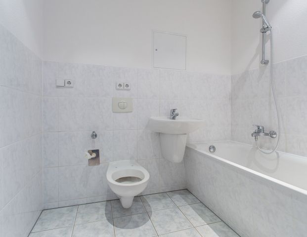 Wohnen mit Weitblick und Einbauküche - Photo 1