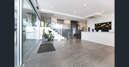 Move in ready studio apartment! - Photo 3