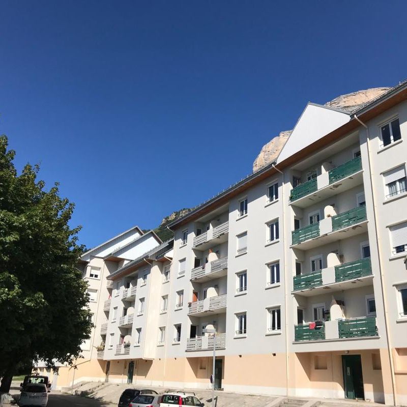 APPARTEMENT T2 ST HILAIRE DU TOUVET- PLATEAU DES PETITES ROCHES - Photo 1