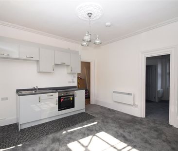 1 bed ground floor flat to rent in Trafalgar Square, Scarborough, YO12 - Photo 6