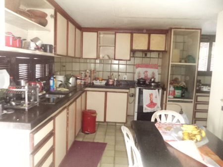 V PINZON - CASA - R. CORONEL JOSE AURELIO CAMARA, 552 FUNDO CORRESPONDENTE RUA HERMINIA BONAVIDES, 453 - Foto 4