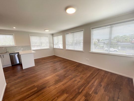 Must see on Margot&mldr;! - Photo 1