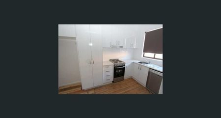 Charming 3-Bedroom Home with Classic Appeal in Prime Location - Photo 3