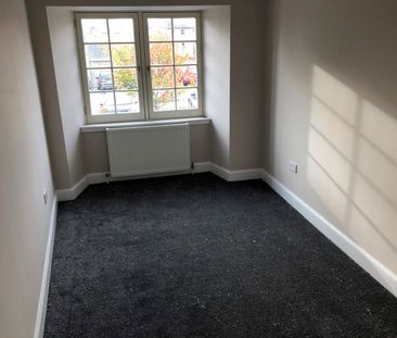 2 Bed Terraced House, Kirkgate, EH16 - Photo 2