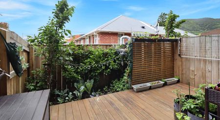 Taita Living - Photo 2