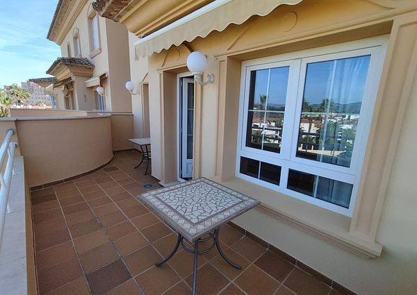 LONG TERM RENTALThis one-bedroom apartment is situated within the picturesque Oliva