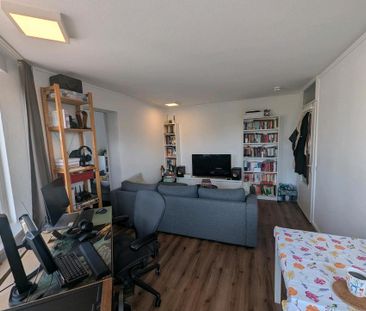 Charmante 2-Zimmer Wohnung mit große Terrasse im Schmargendorf - Photo 1