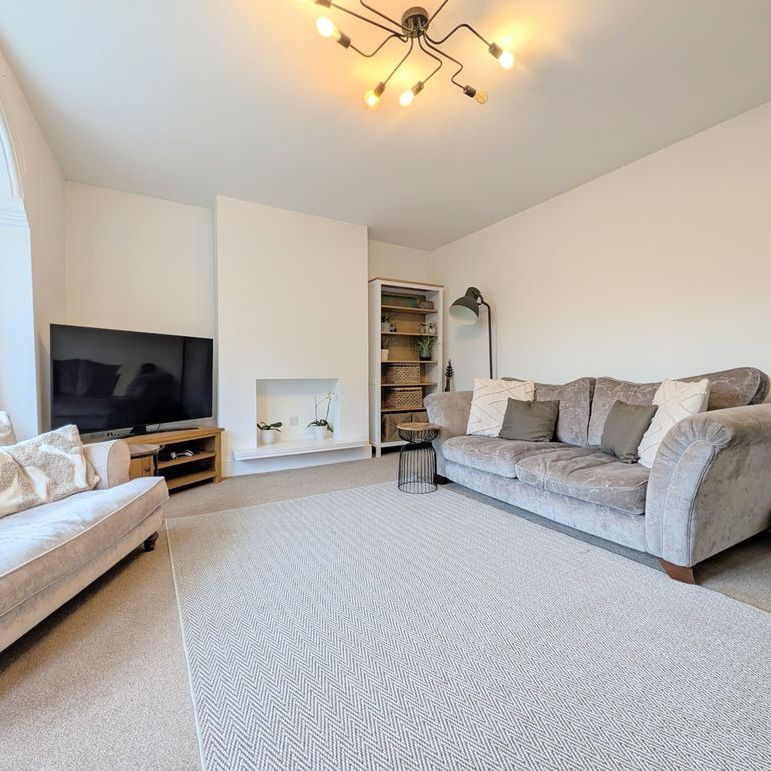To Let – Lord Street, Southport, PR9 – Two Bedroom Apt - Photo 1