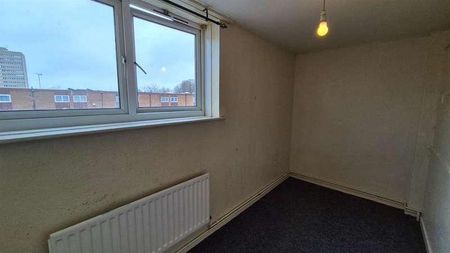 Guild Croft, Newtown, B19 - Photo 3