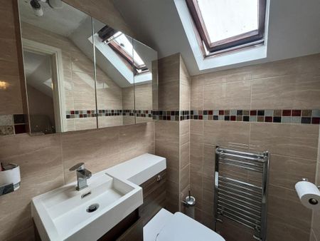 4 bedroom detached house to rent - Photo 5