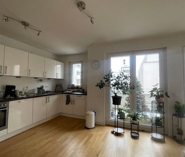 Moder­ne 3‑Zimmer Woh­nung mit Ein­bau­kü­che und Balkon - Photo 5