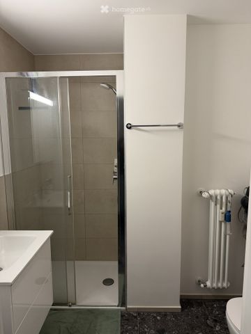 Appartamento soleggiato di 2.5 locali con balcone a Lugano – Disponibile da novembre 2026 - Photo 4
