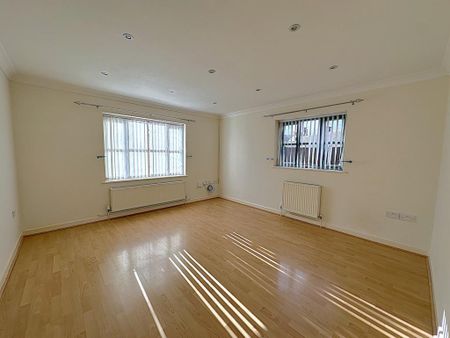 2 bedroom detached house to rent - Photo 2