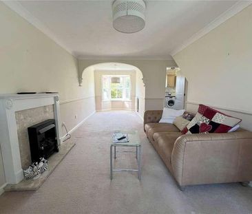 Tench Way, Romsey, Hampshire, SO51 - Photo 2