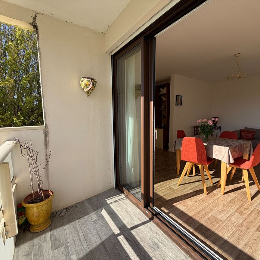 Location Appartement 2 pièces 54m² - Photo 1